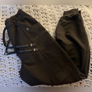 SOLD‼️Limited Edition Sold Out Figs Starwars Scrub Pants